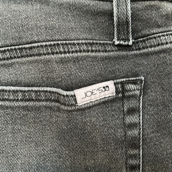 Mens joe's jeans. 36Wx32L - Picture 3 of 6
